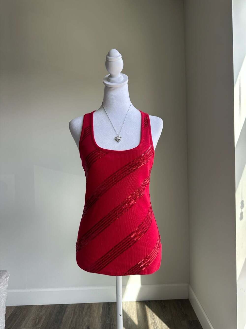 Vintage GLO Jeans Red Rhinestone Graphic Knit Tank Top Size Medium